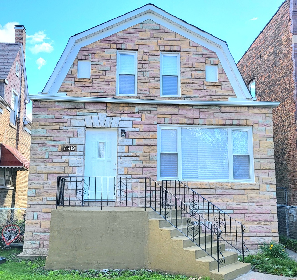 11419 S Prairie Avenue, Chicago, IL 60628