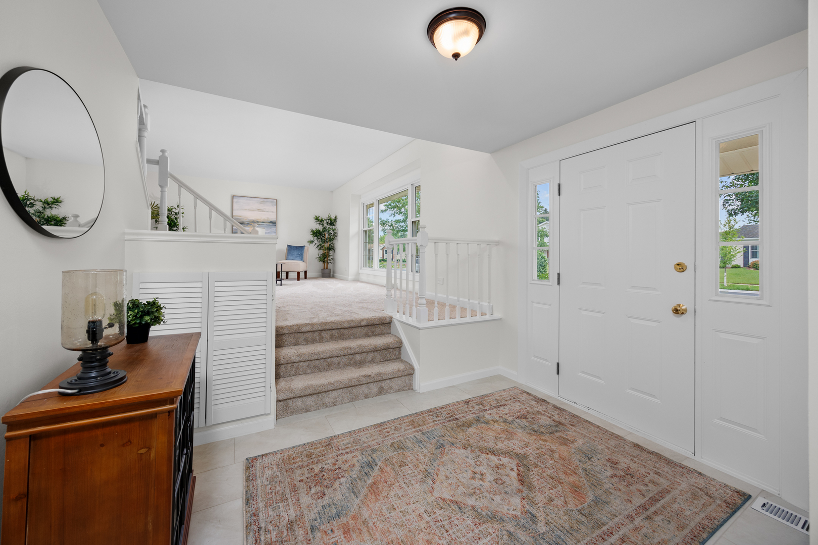 1558 Oregon Trail, Elk Grove Village, IL 60007