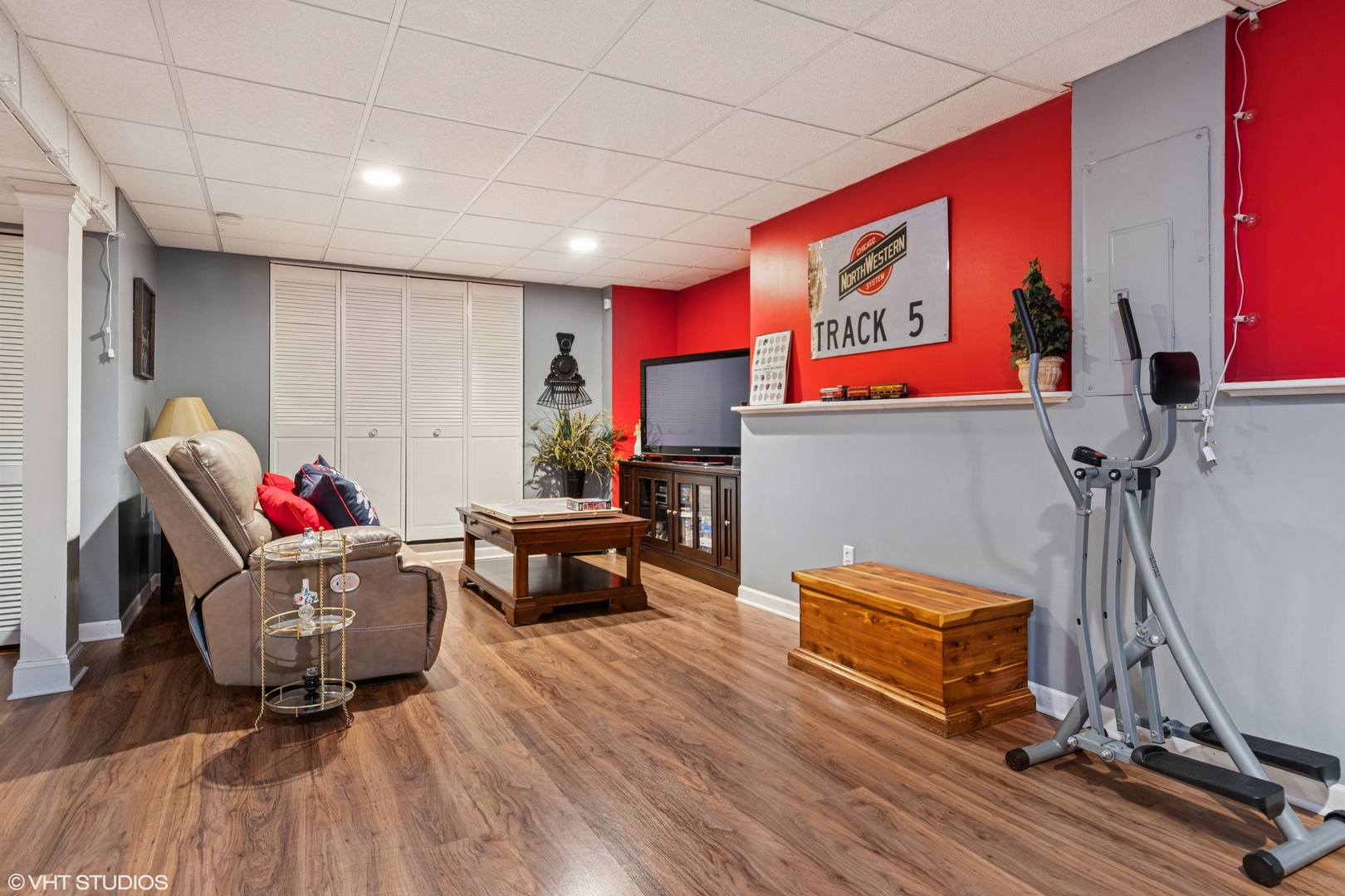 1831 Red Bud Road, Bolingbrook, IL 60490