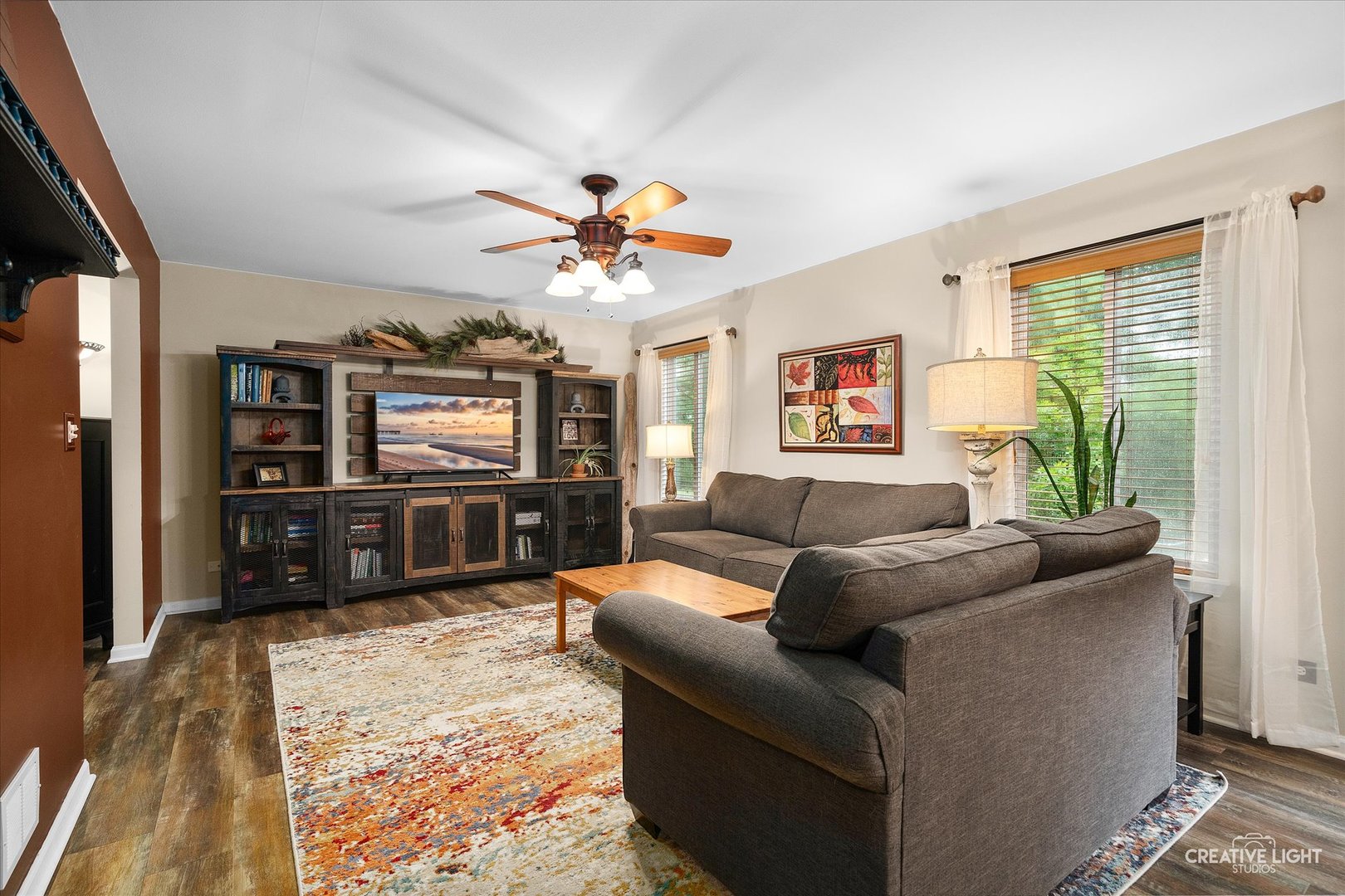 3402 Hoffman Street, Plano, IL 60545