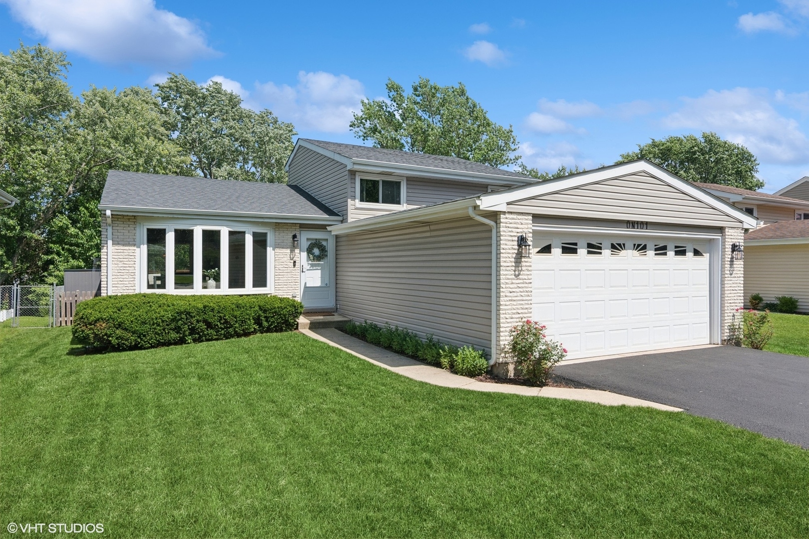 0N101 Pleasant Hill Road, Wheaton, IL 60187