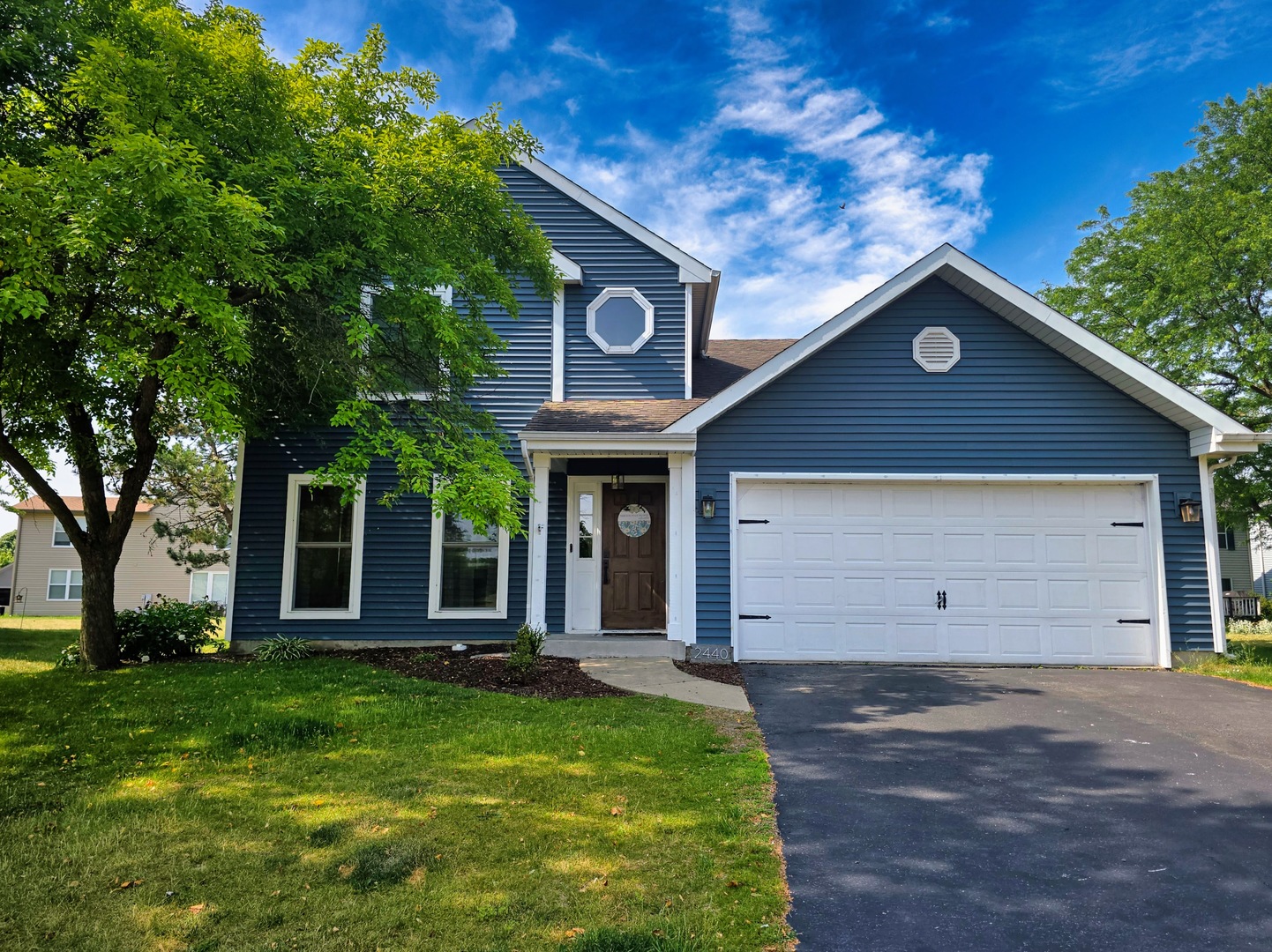 2440 Pebblewood Court, Aurora, IL 60506
