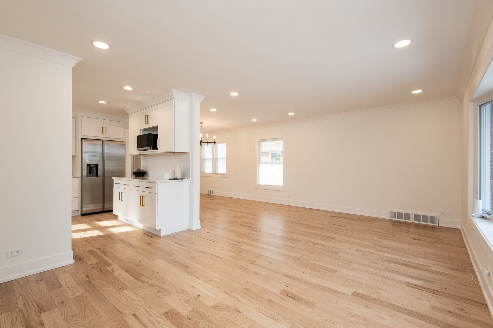 1234 Community Drive, La Grange Park, IL 60526