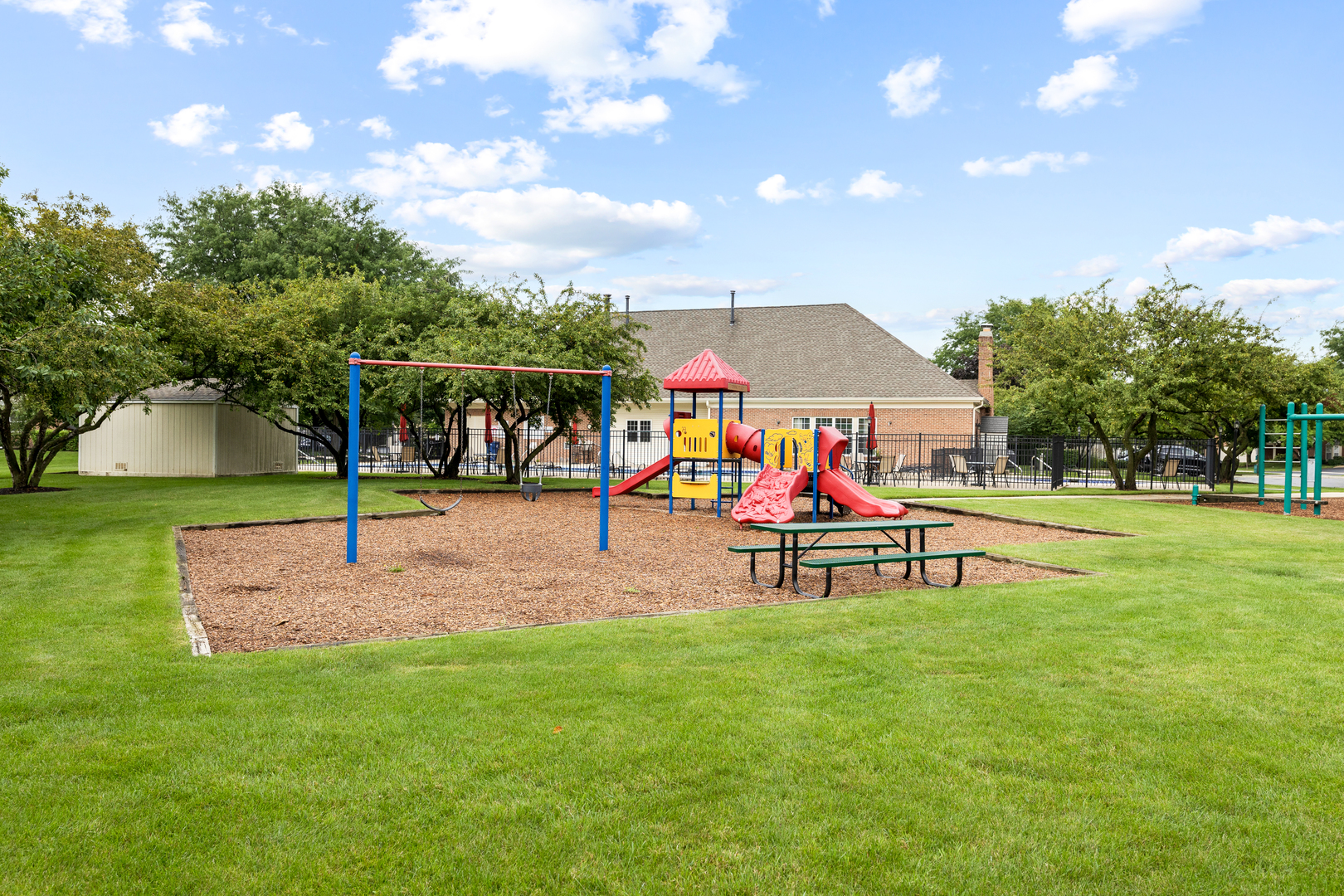 2849 Meadow Lane #B, Schaumburg, IL 60193