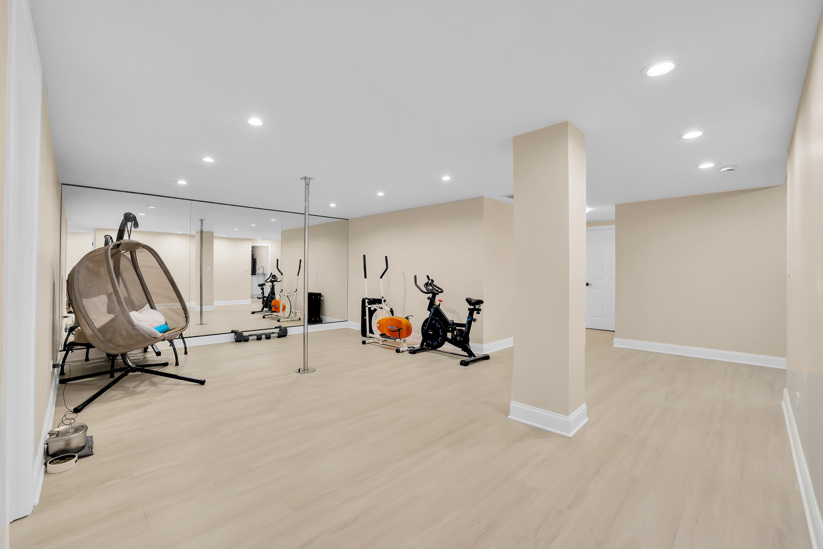 39W027 Dean Street, St. Charles, IL 60175