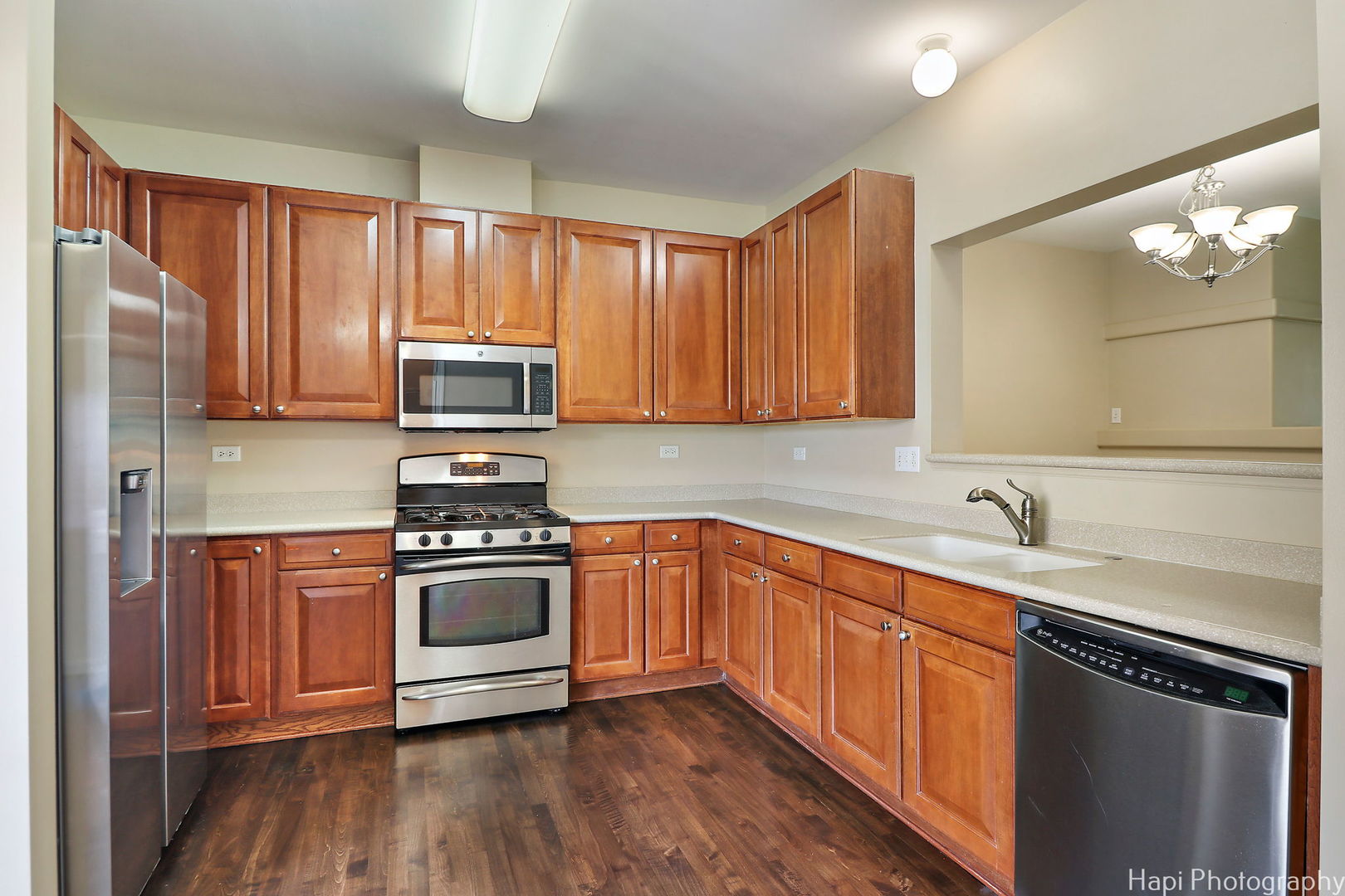 719 HANBURY Drive #719, Des Plaines, IL 60016