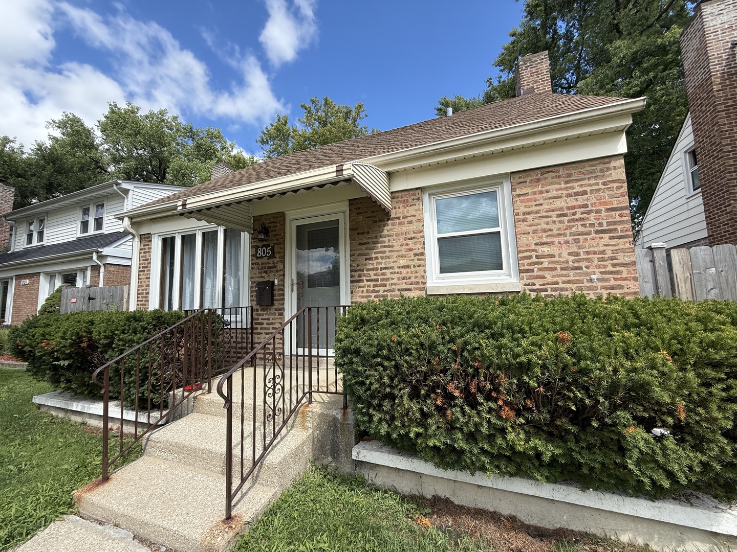 805 Norfolk Avenue, Westchester, IL 60154