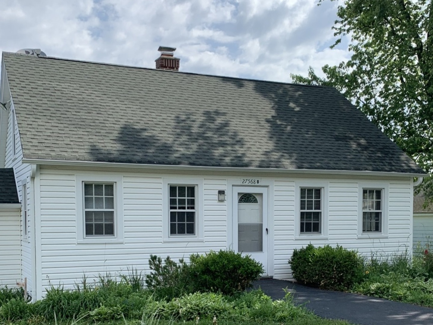 27568 N OWENS Road #B, Mundelein, IL 60060