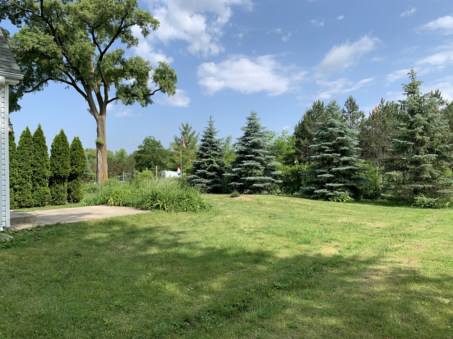 27568 N OWENS Road #B, Mundelein, IL 60060