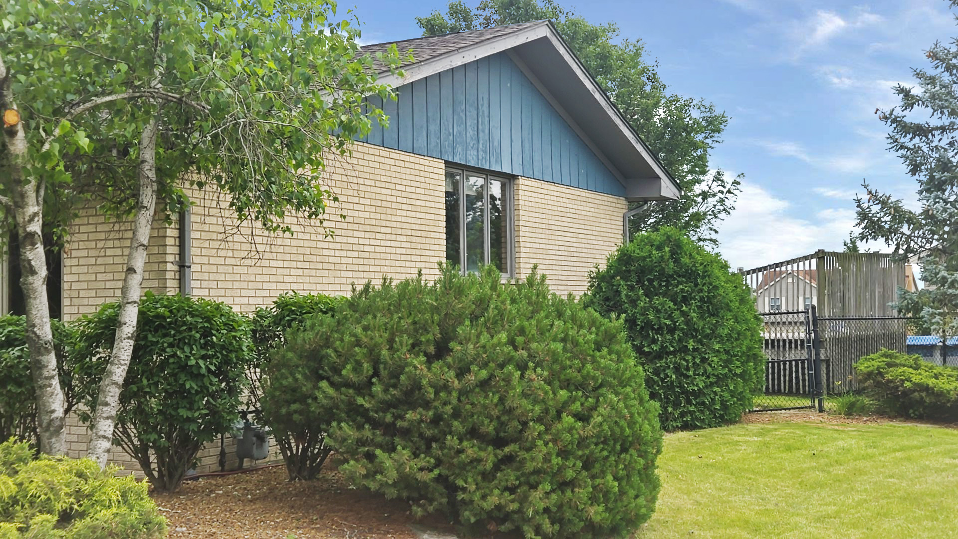8543 Carriage Lane, Tinley Park, IL 60487