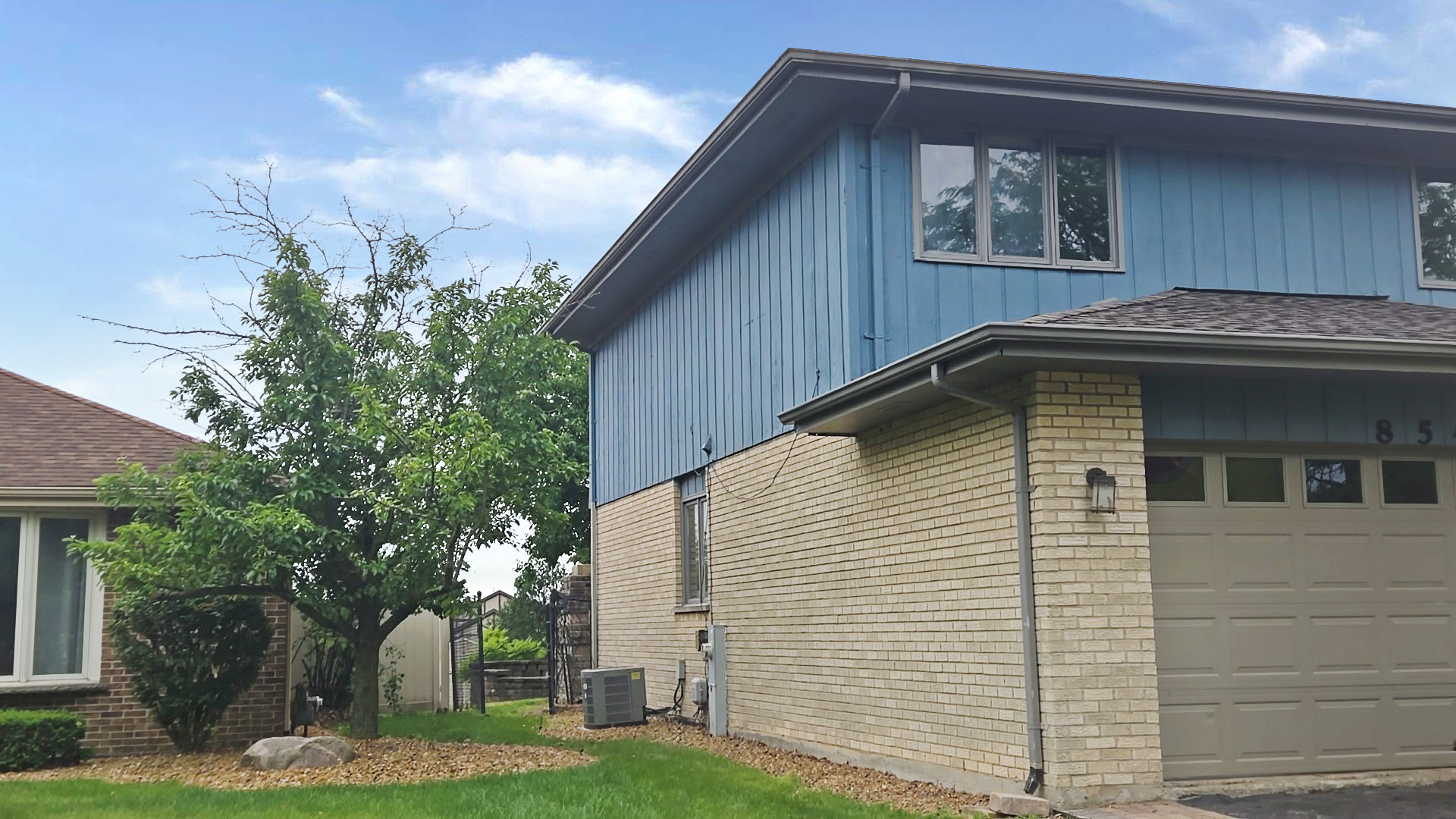 8543 Carriage Lane, Tinley Park, IL 60487