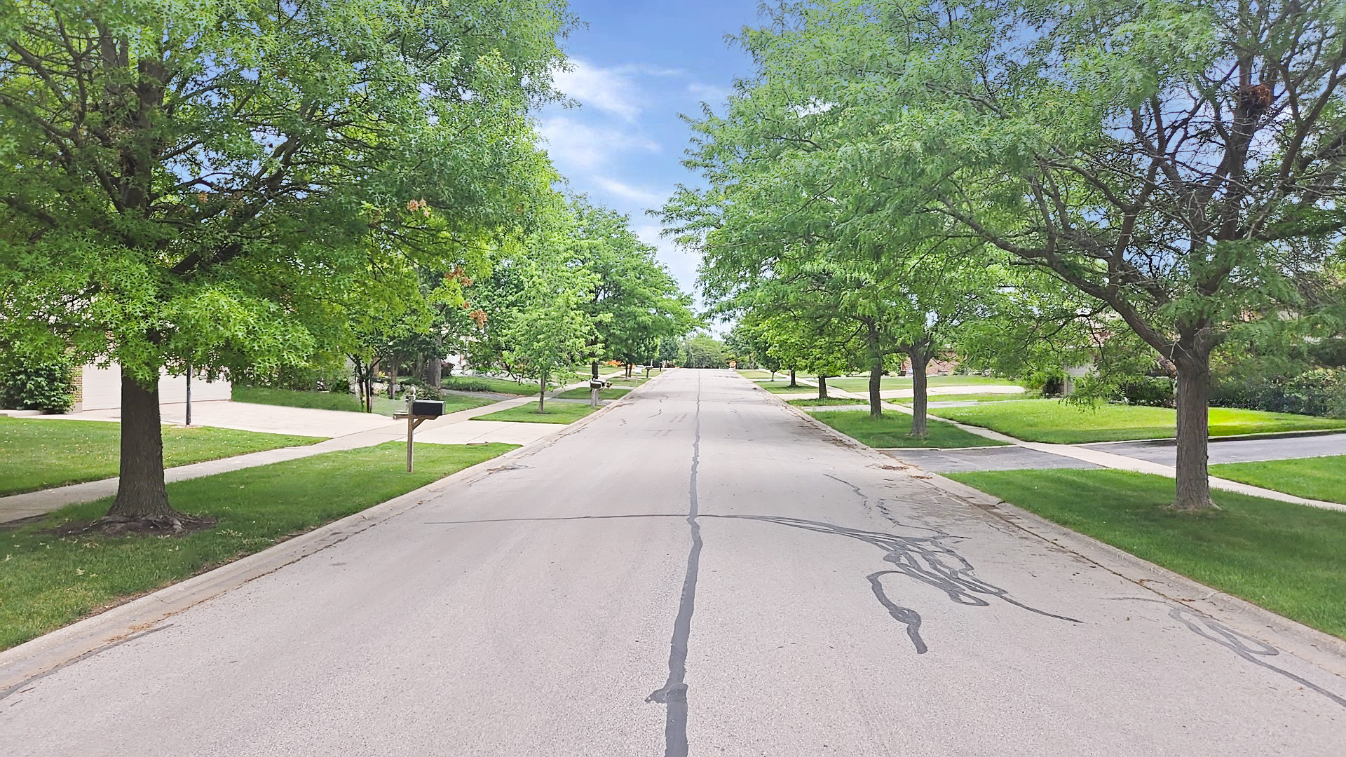 8543 Carriage Lane, Tinley Park, IL 60487