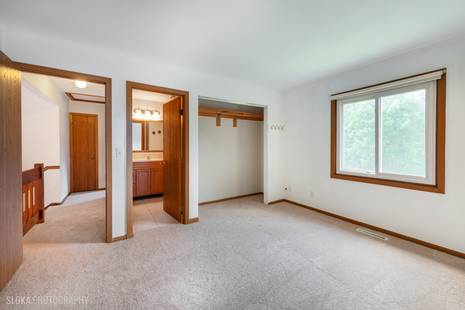 1043 Plum Tree Drive, Crystal Lake, IL 60014