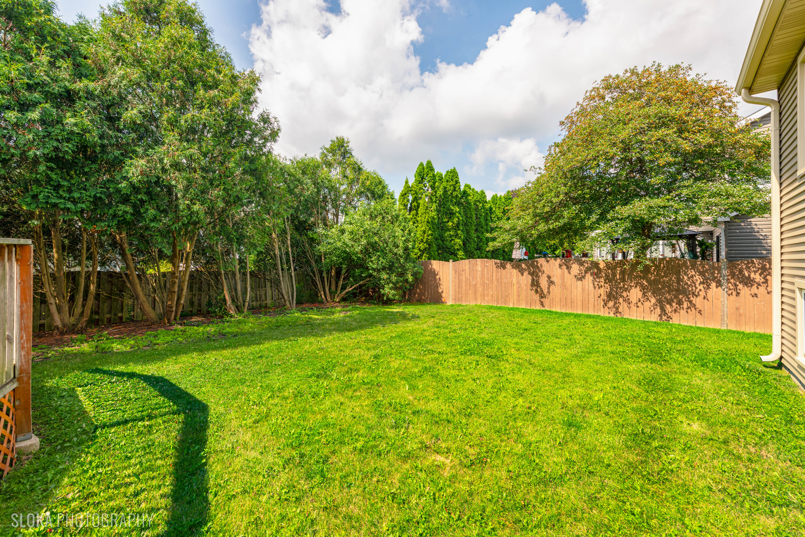 1043 Plum Tree Drive, Crystal Lake, IL 60014