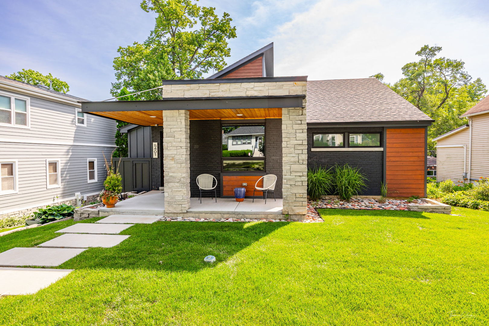 5401 Carpenter Street, Downers Grove, IL 60515