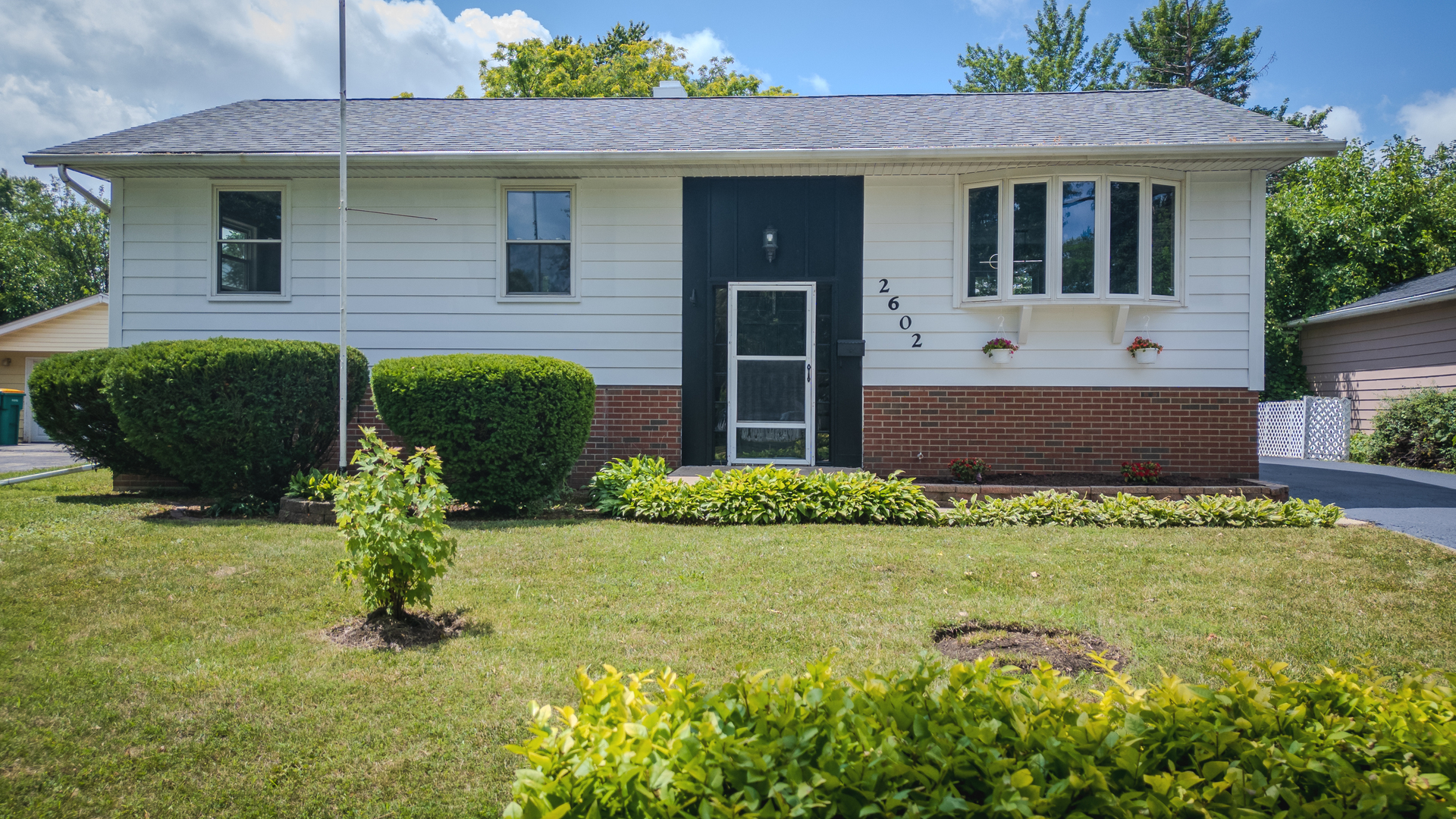 2602 Fairway Drive, Joliet, IL 60435