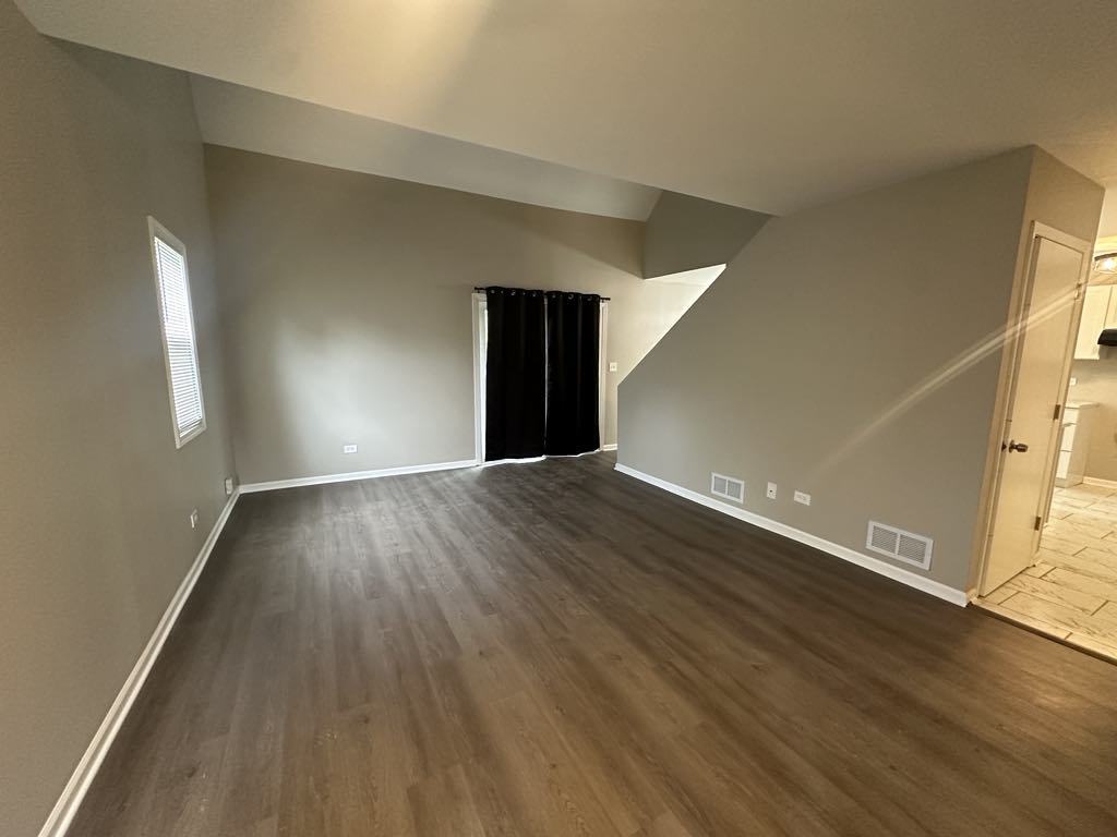 38171 N Loyola Avenue, Beach Park, IL 60087