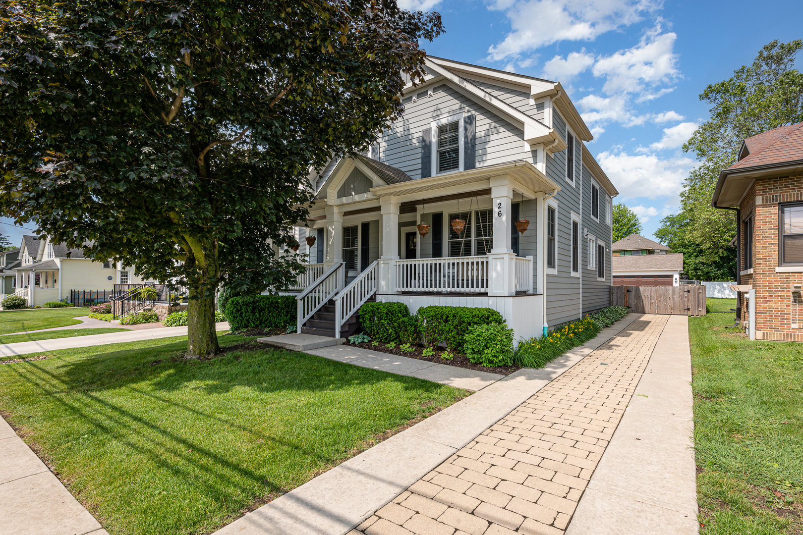 26 S Chestnut Avenue, Arlington Heights, IL 60005