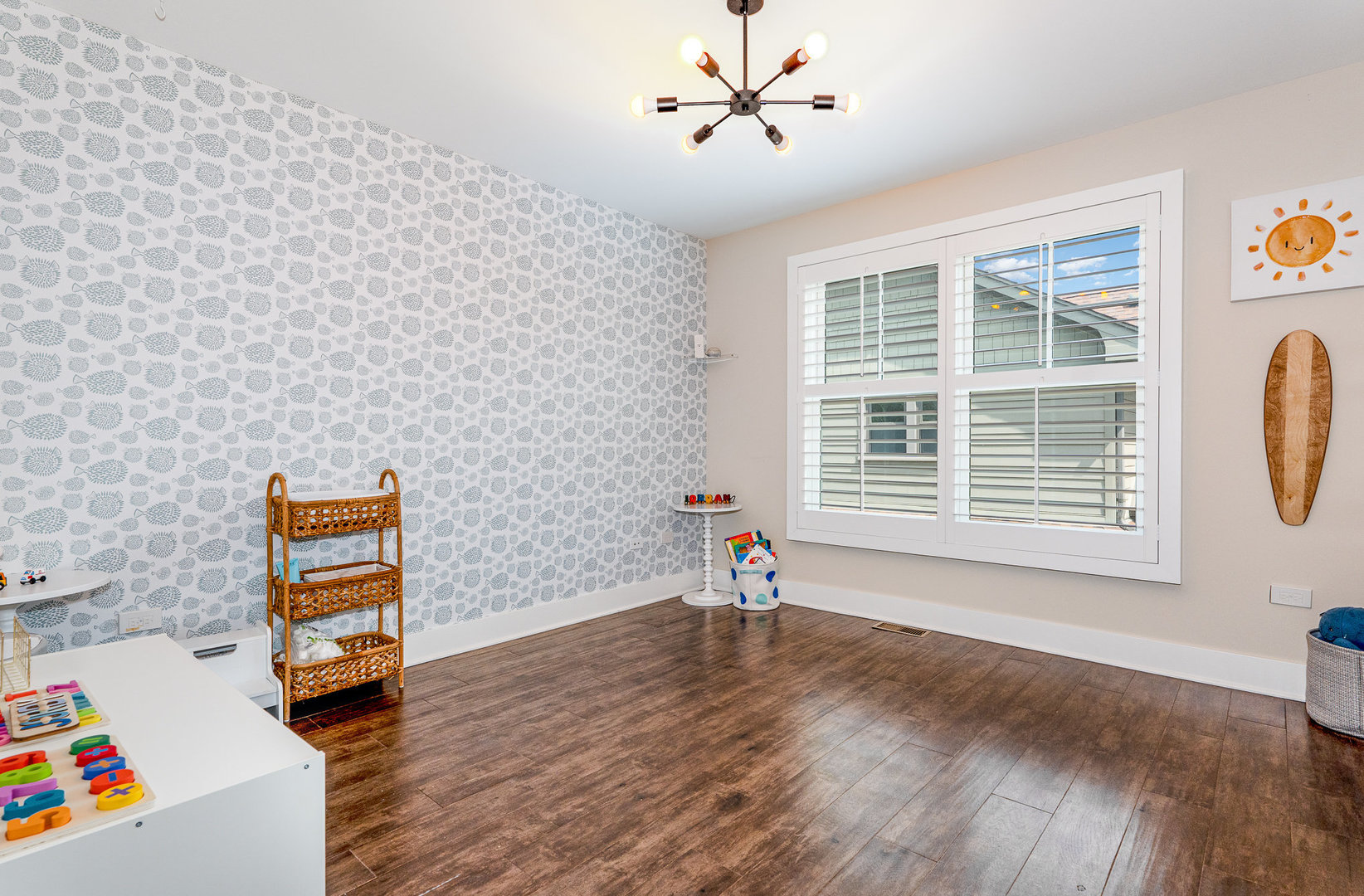 26 S Chestnut Avenue, Arlington Heights, IL 60005