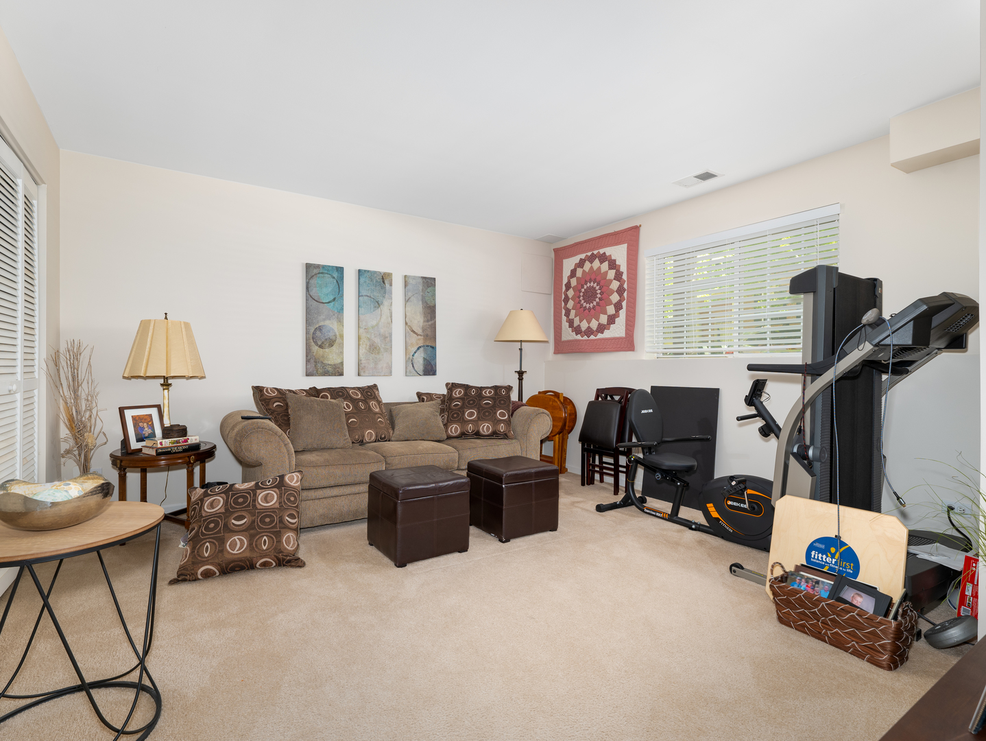 0S082 Lee Court, Winfield, IL 60190