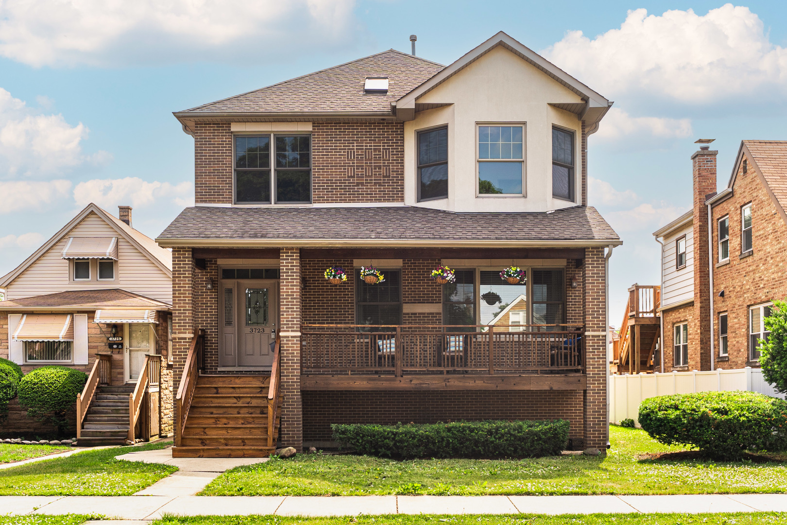 3723 N Nordica Avenue, Chicago, IL 60634