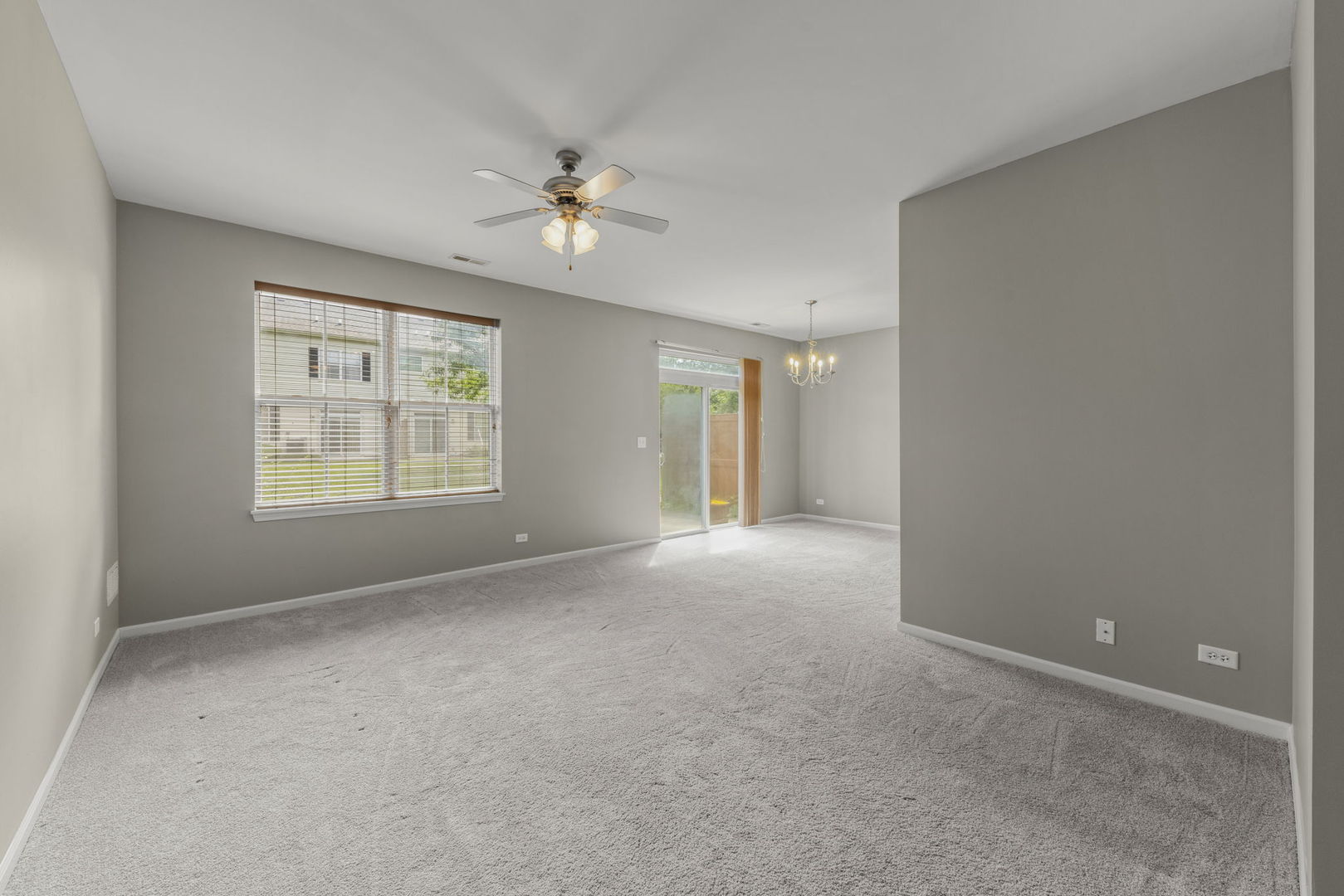 415 Victoria Lane, Elgin, IL 60124