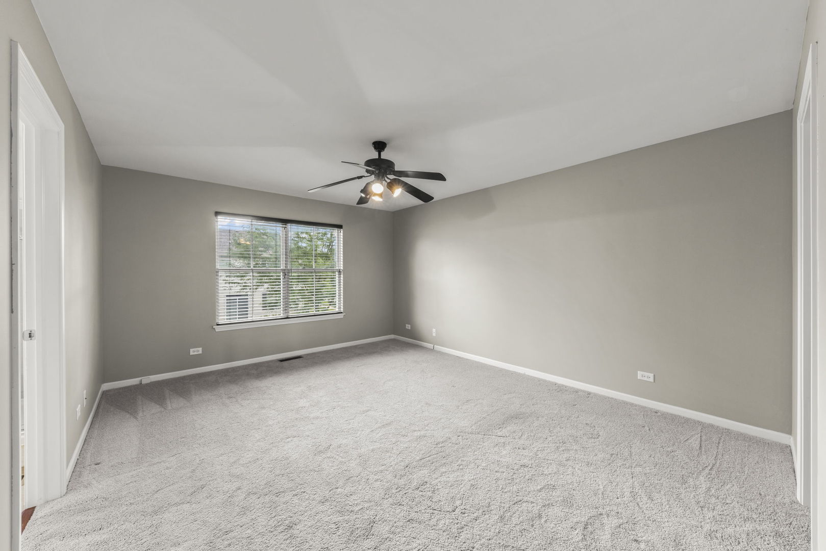 415 Victoria Lane, Elgin, IL 60124