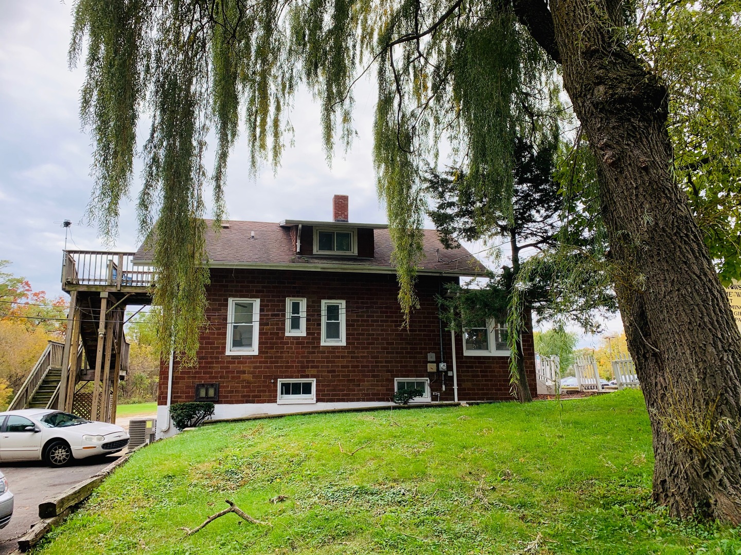 537 Sheridan Road, Winthrop Harbor, IL 60096