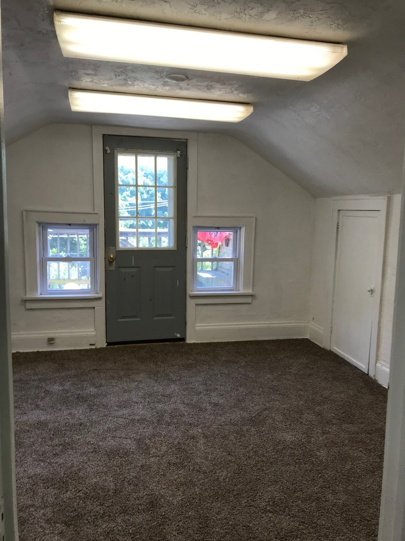 537 Sheridan Road, Winthrop Harbor, IL 60096