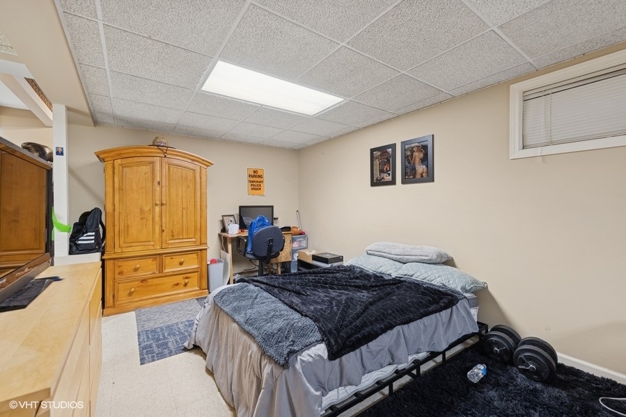 1127 Alpine Lane, Lemont, IL 60439