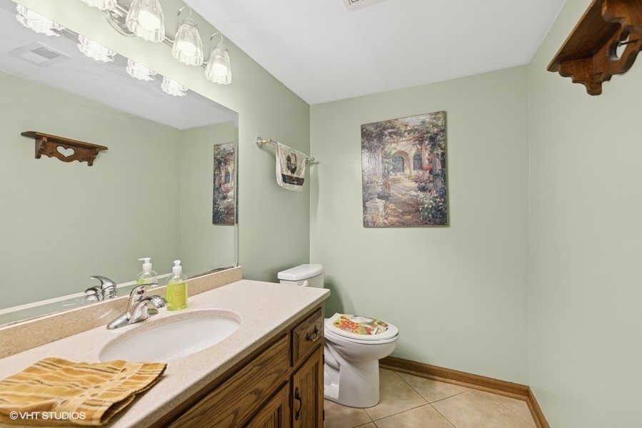 1127 Alpine Lane, Lemont, IL 60439