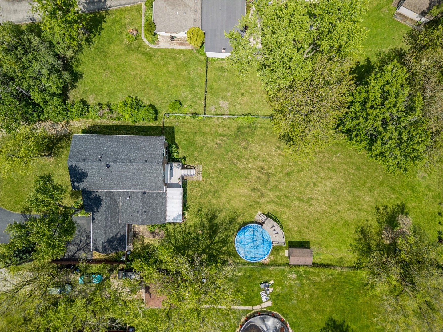 5873 Walnut Avenue, Downers Grove, IL 60516