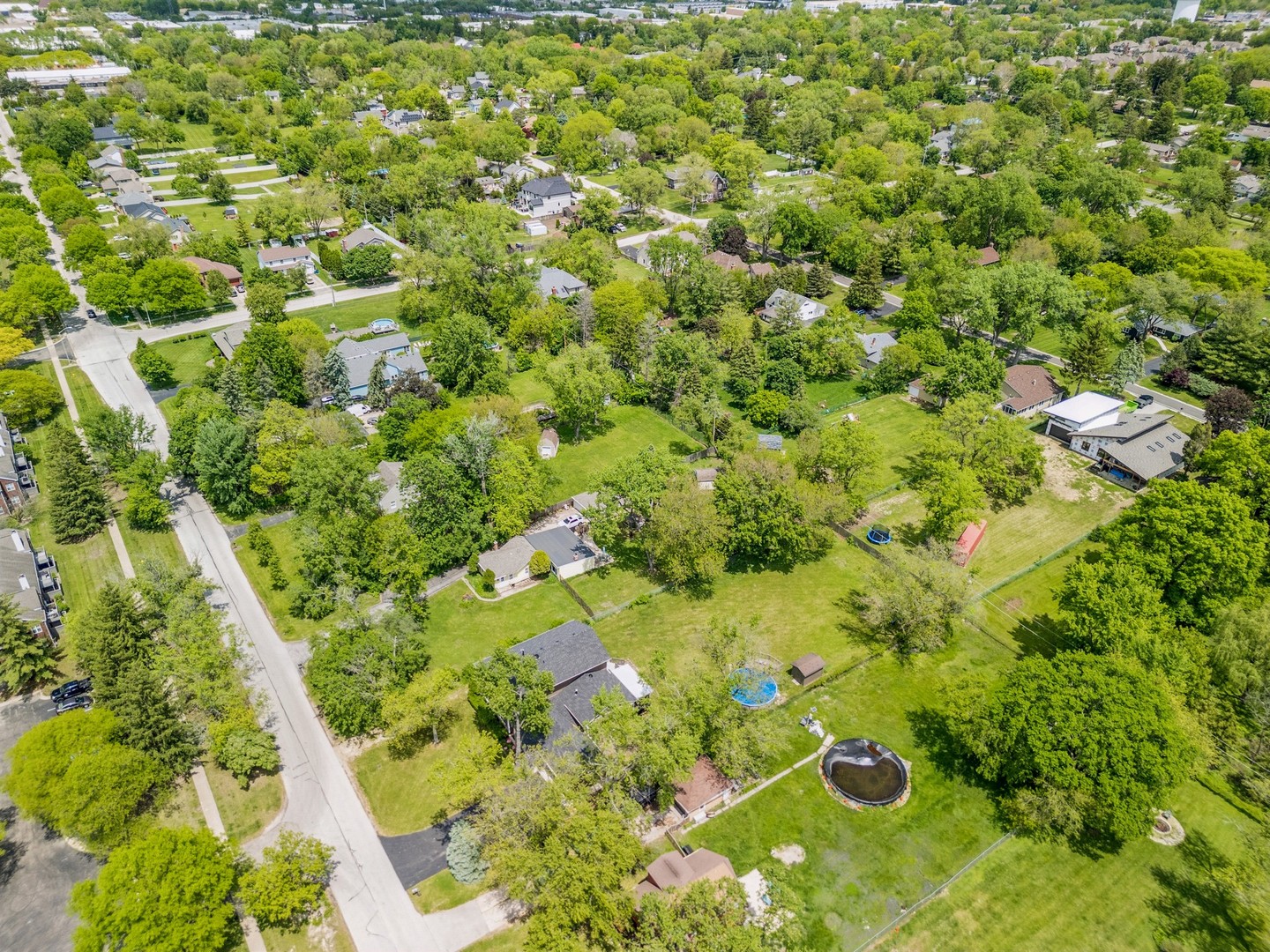 5873 Walnut Avenue, Downers Grove, IL 60516