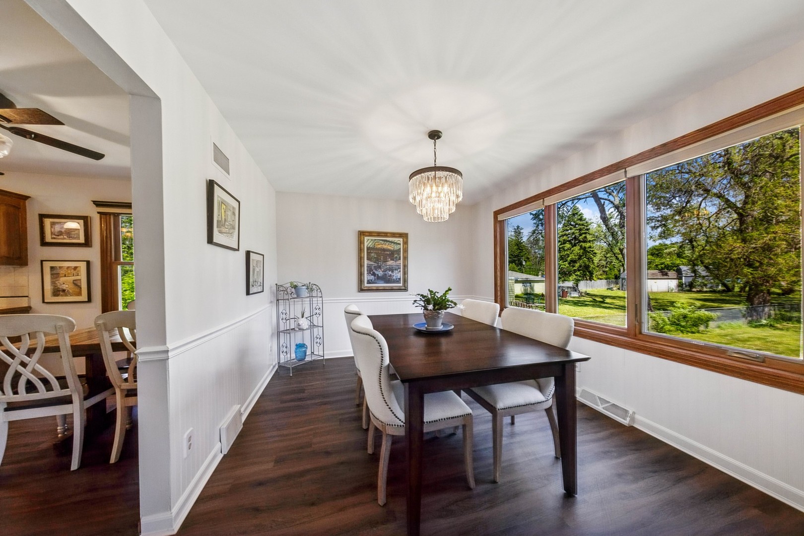 5873 Walnut Avenue, Downers Grove, IL 60516
