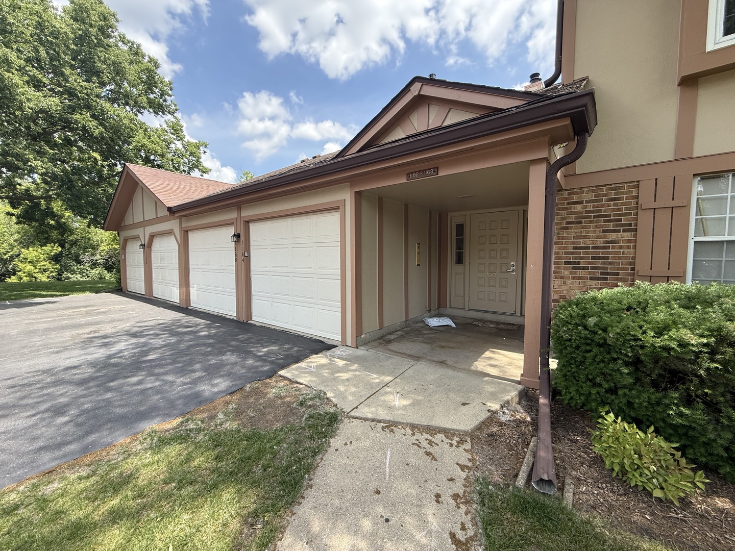 1168 Auburn Lane #1168, Buffalo Grove, IL 60089