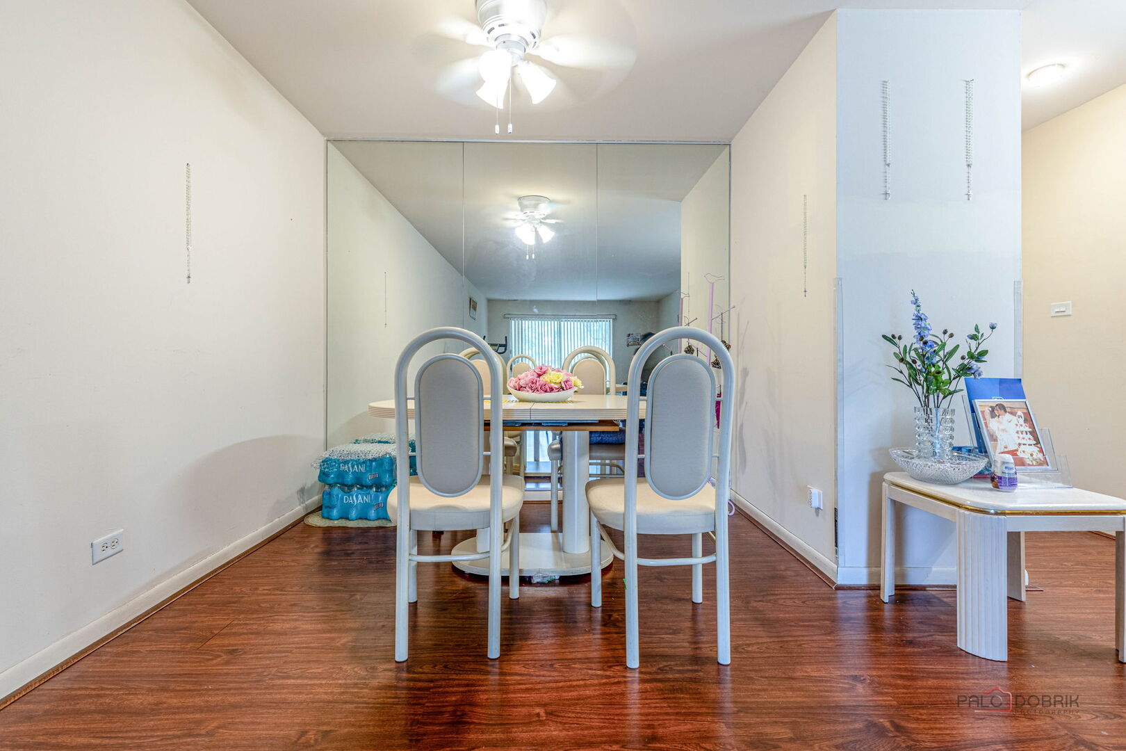 945 E KENILWORTH Avenue #120, Palatine, IL 60074