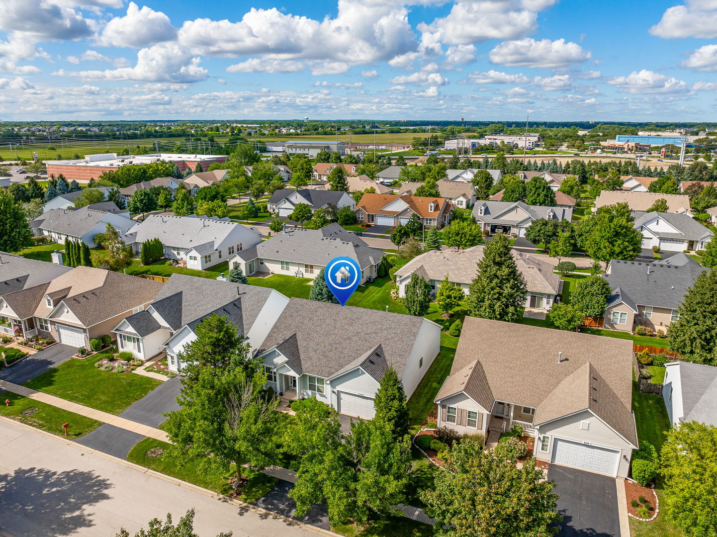 709 Bohannon Circle, Oswego, IL 60543