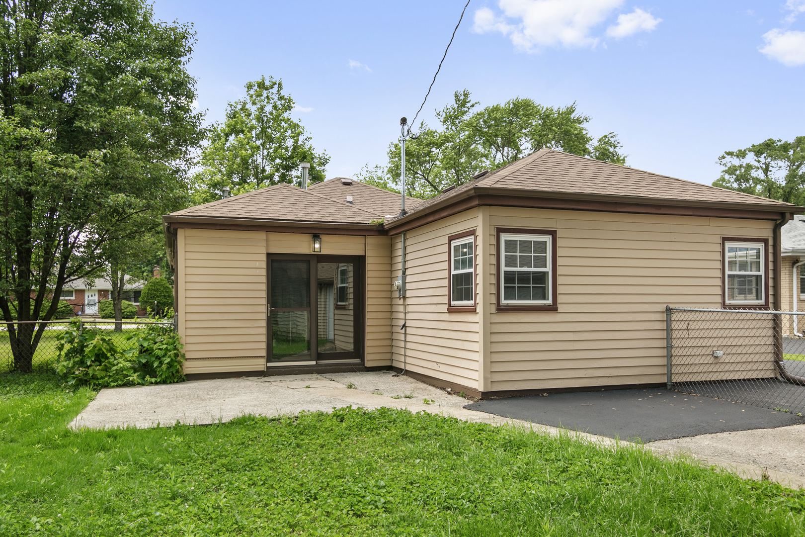 21963 Millard Avenue, Richton Park, IL 60471