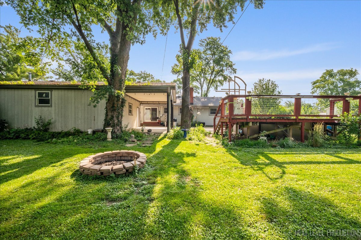 2N080 Clarendon Avenue, Lombard, IL 60148