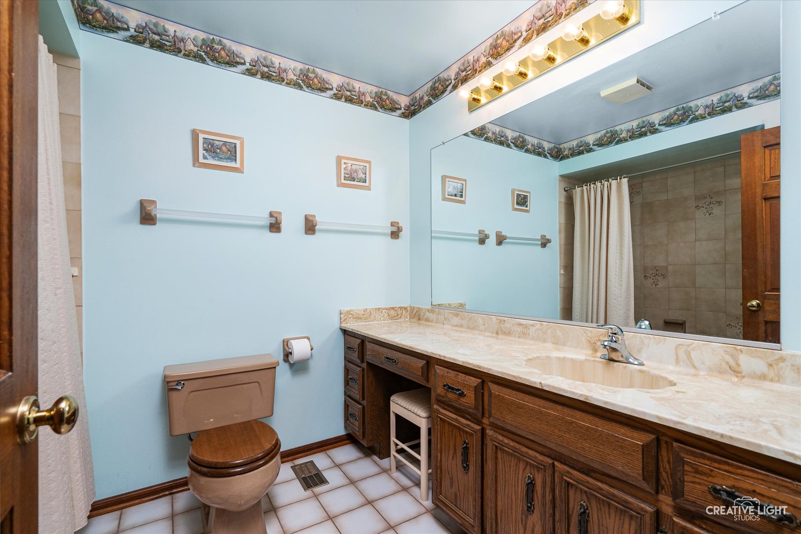 1453 Yale Court, Naperville, IL 60565