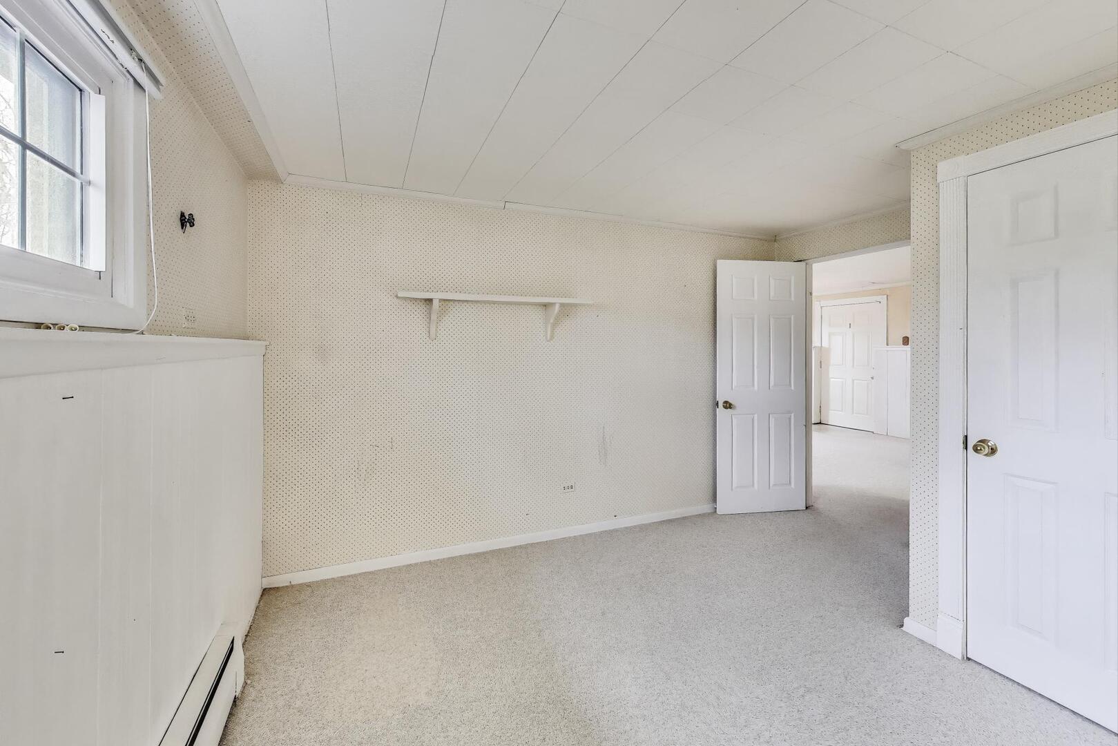 708 S Edgewood Lane, Mount Prospect, IL 60056