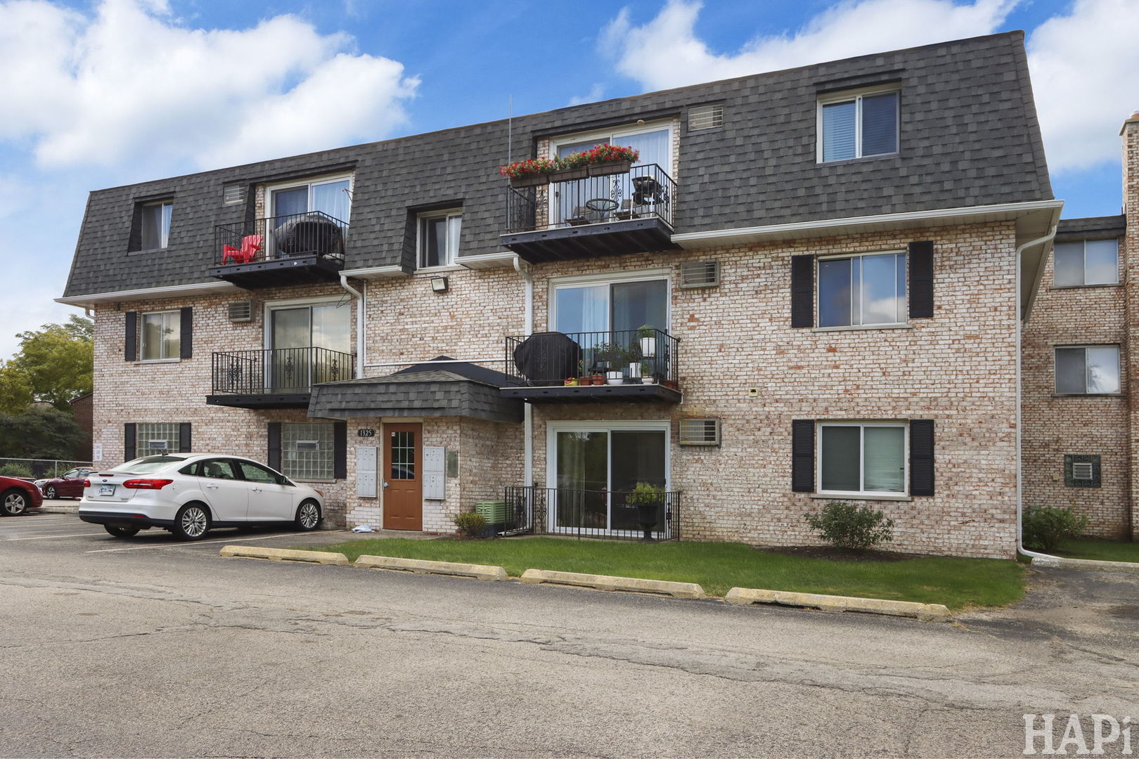 1325 N Baldwin Court #1-D, Palatine, IL 60074