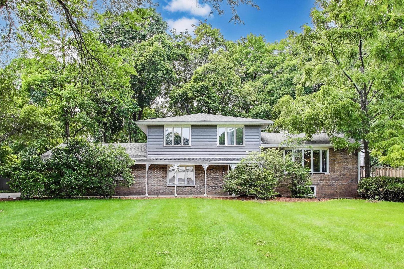 32362 N PINE Avenue, Grayslake, IL 60030