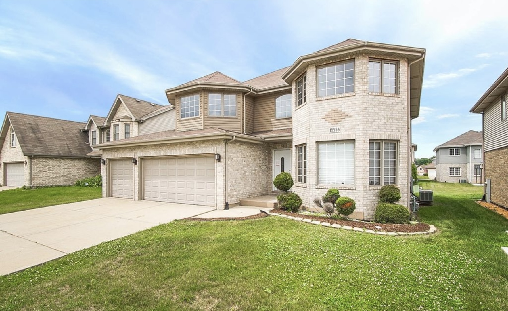 18558 Willow Avenue, Country Club Hills, IL 60478