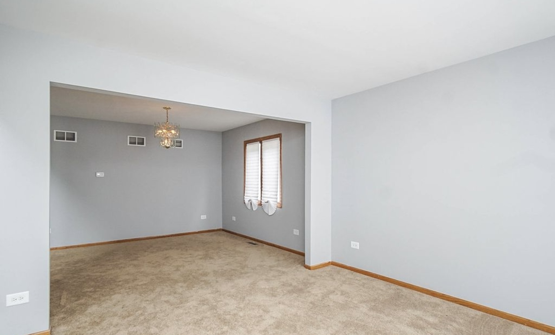 18558 Willow Avenue, Country Club Hills, IL 60478