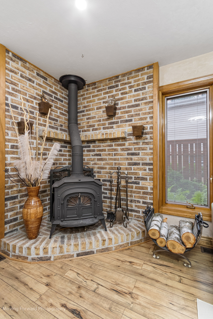 1145 S Chestnut Avenue, Arlington Heights, IL 60005
