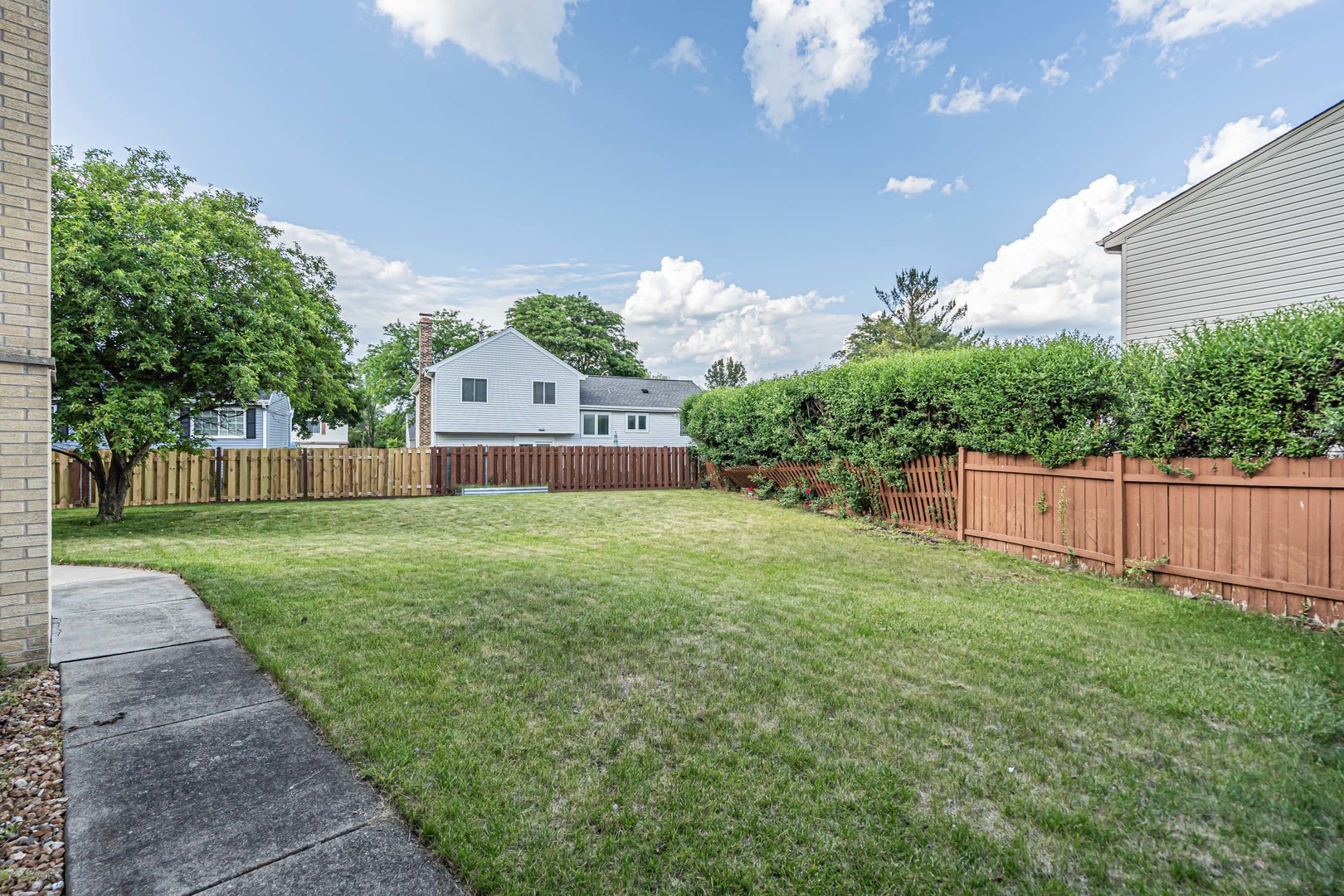 633 Buckthorn Terrace, Buffalo Grove, IL 60089