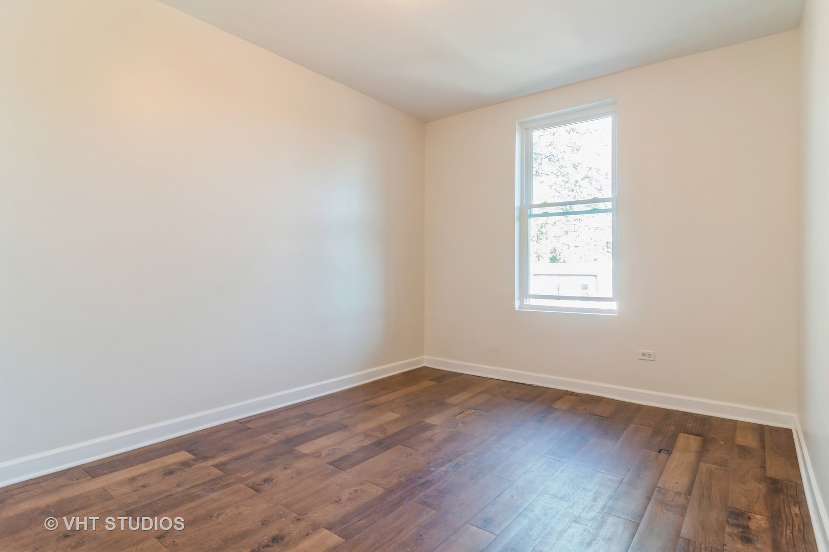 3406 W Walnut Street #1W, Chicago, IL 60624