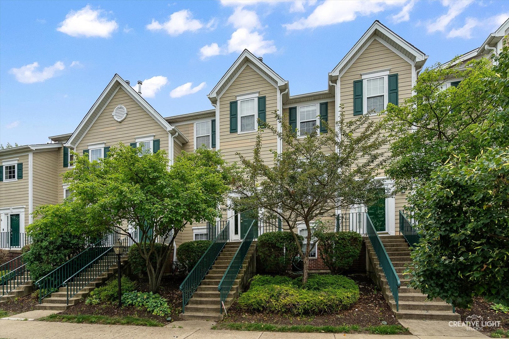 2426 Courtyard Circle #3, Aurora, IL 60506