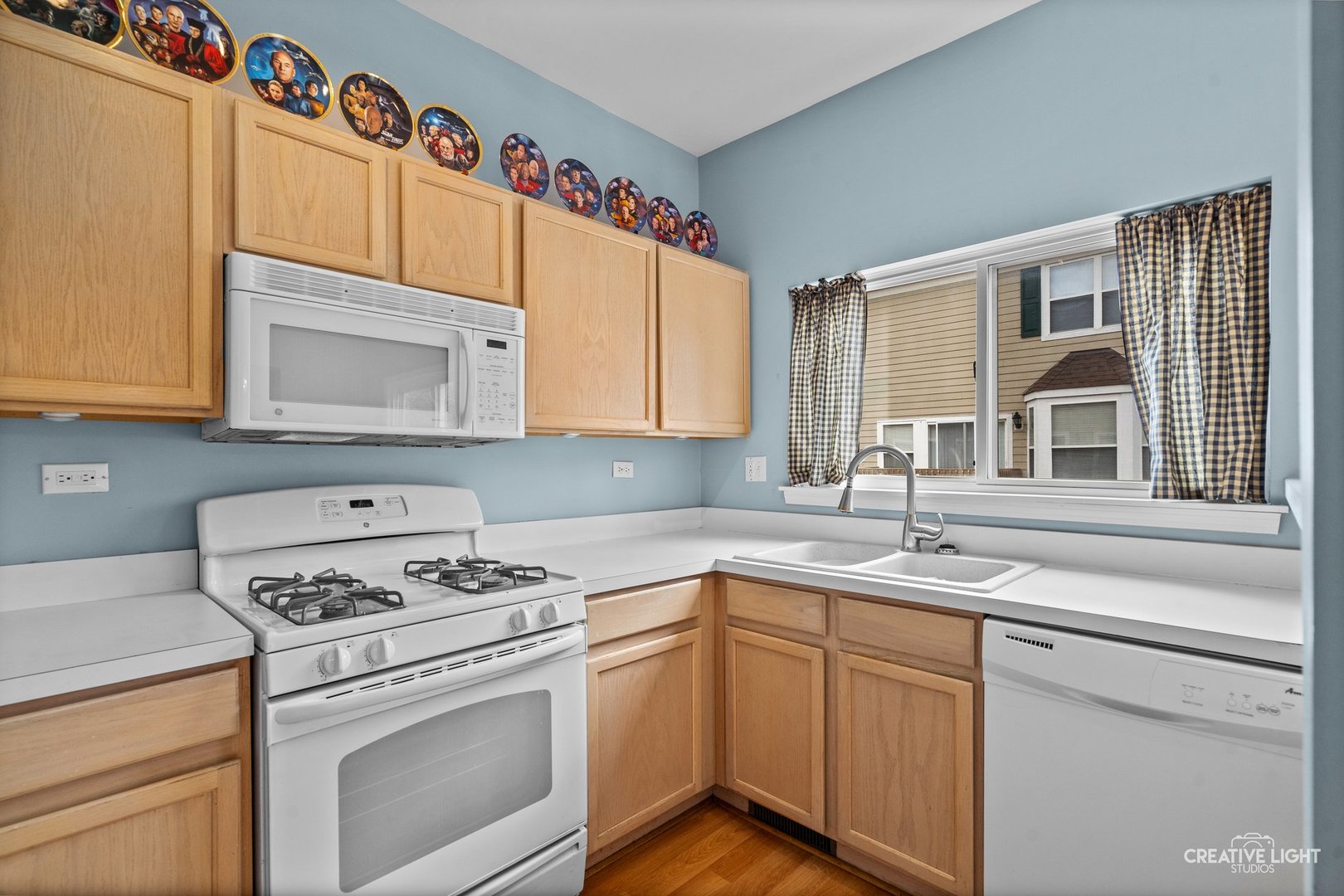 2426 Courtyard Circle #3, Aurora, IL 60506